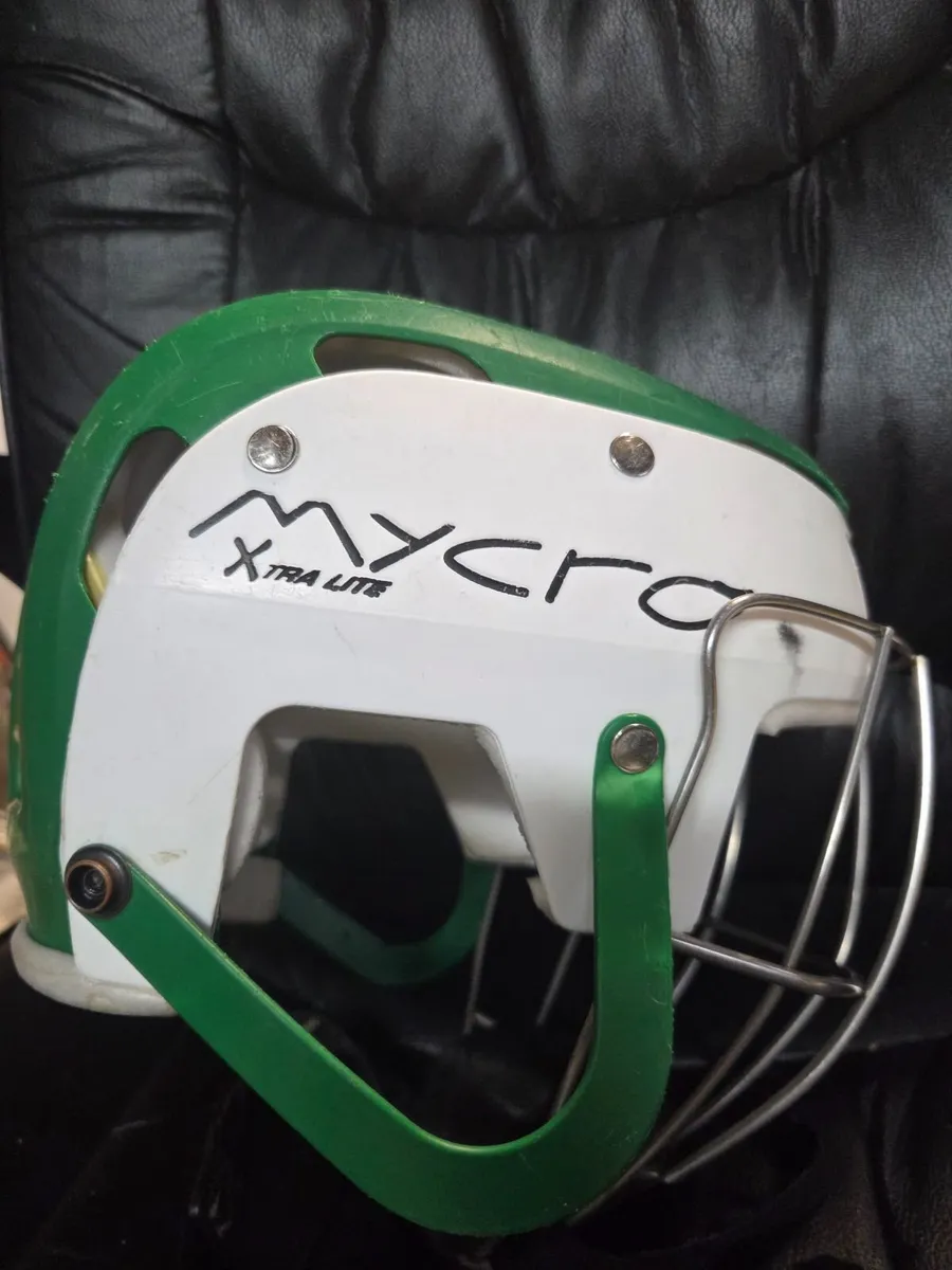 Hurling Helmet - Image 3
