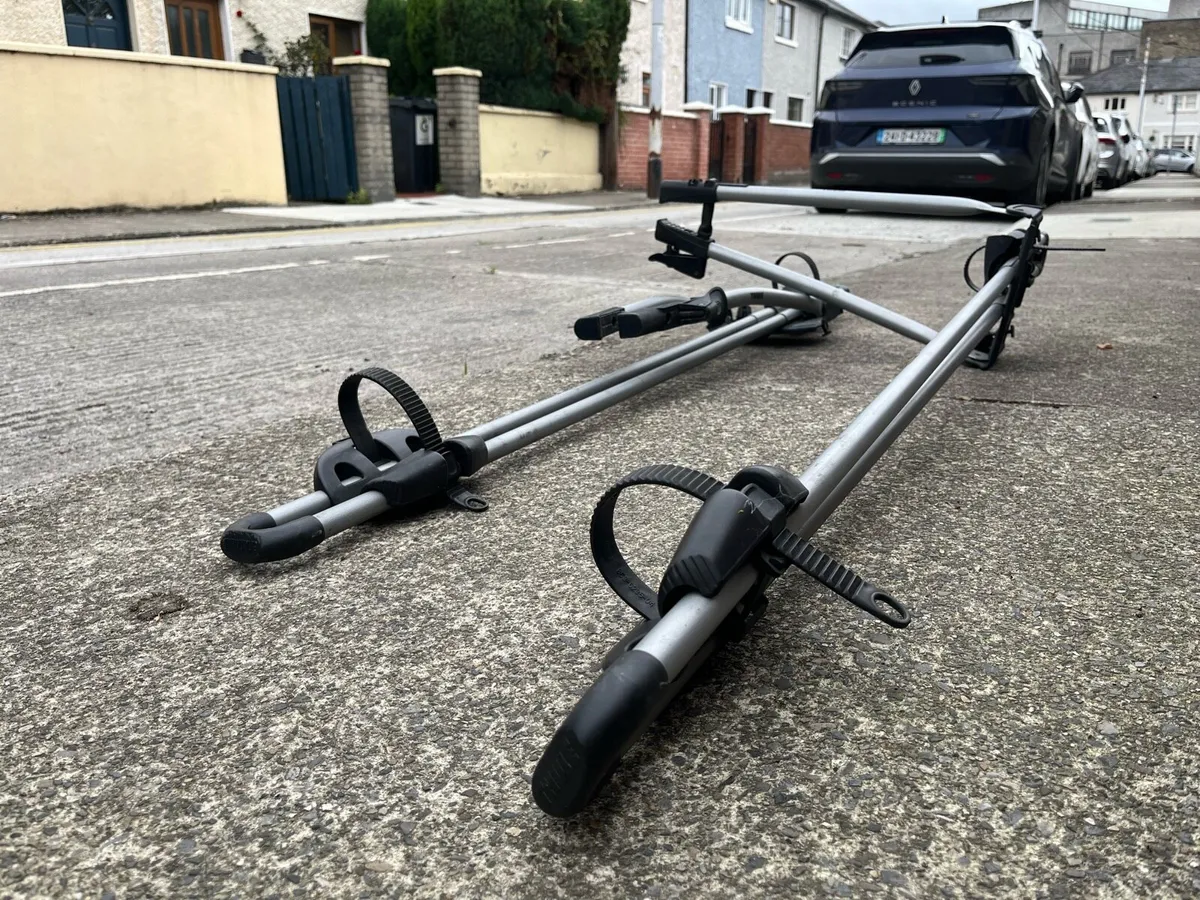 Thule bike racks - Image 3