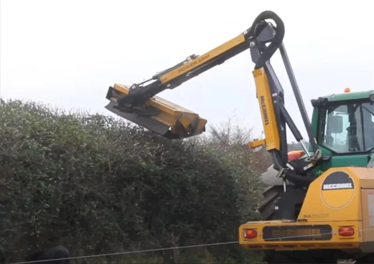 Hedgecutting and slurry services