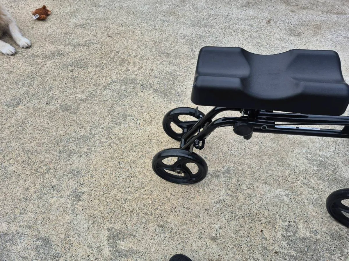 Knee scooter - Image 4