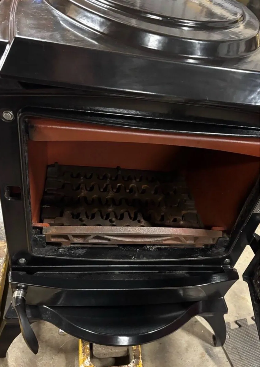 Stanley Reginald stove - Image 2
