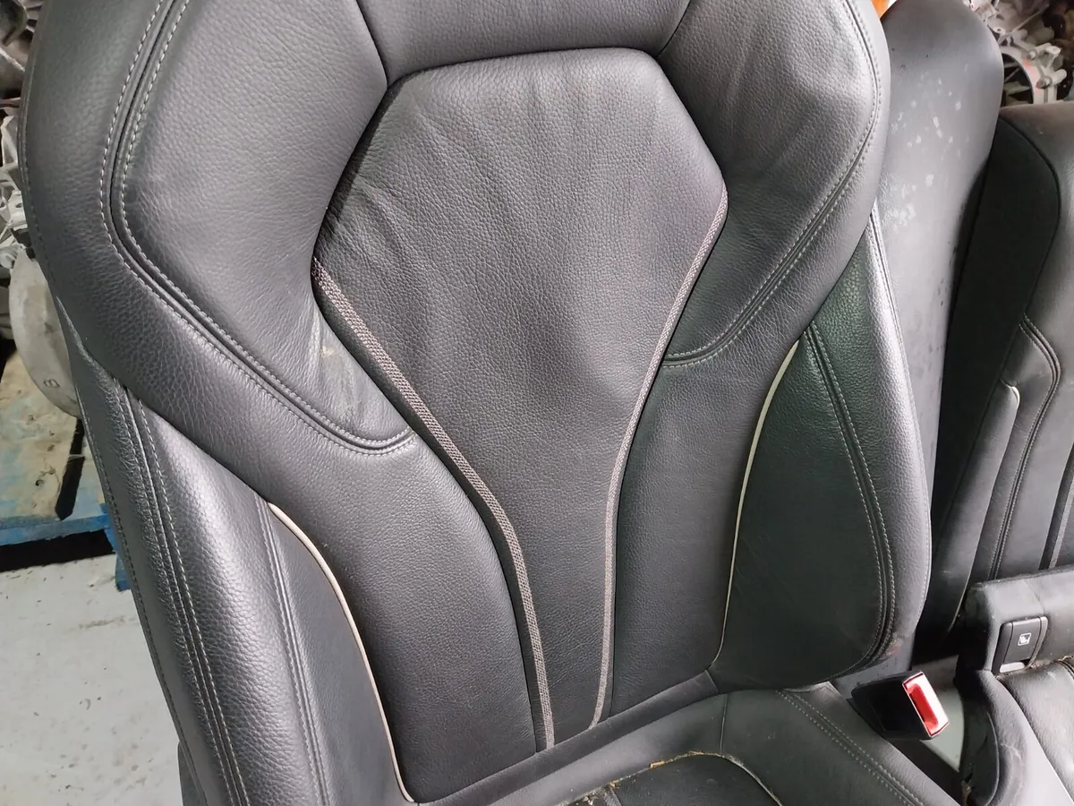 2020 5 SERIES G30 530E Leather Interior - Image 4