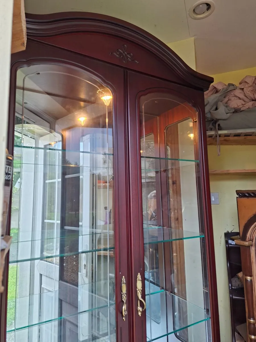 Corner Display Cabinet, Kitchen or Sitting Room. - Image 3