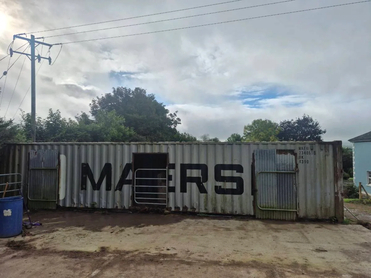 Container - Animal Shelter/ Storage - Image 2
