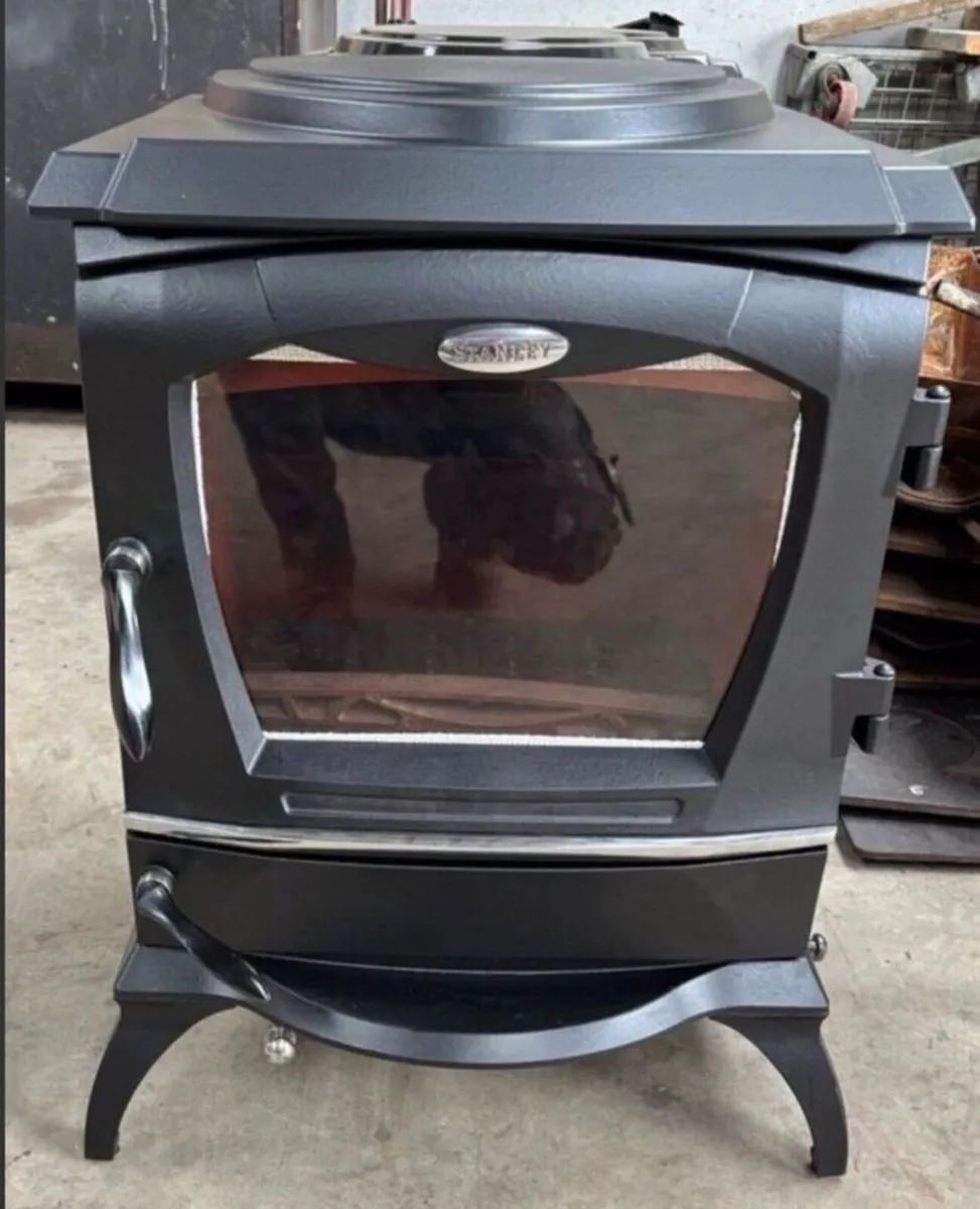 Stanley Reginald stove - Image 1
