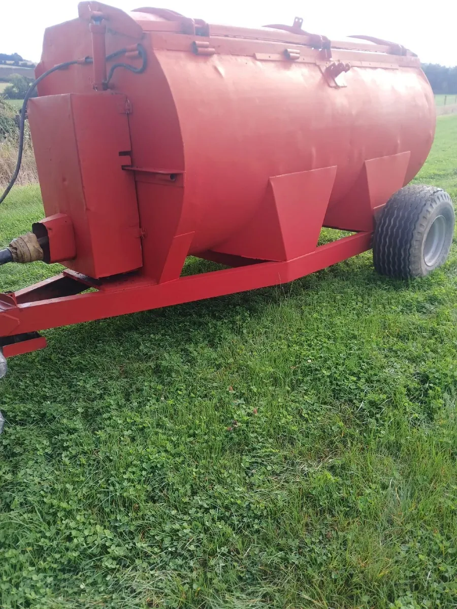Dung speader for sale - Image 3