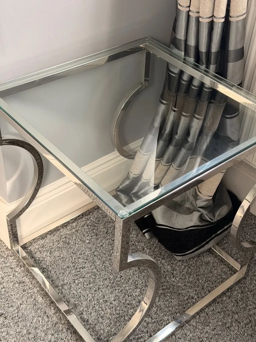 Chrome glass top coffee table - Image 3