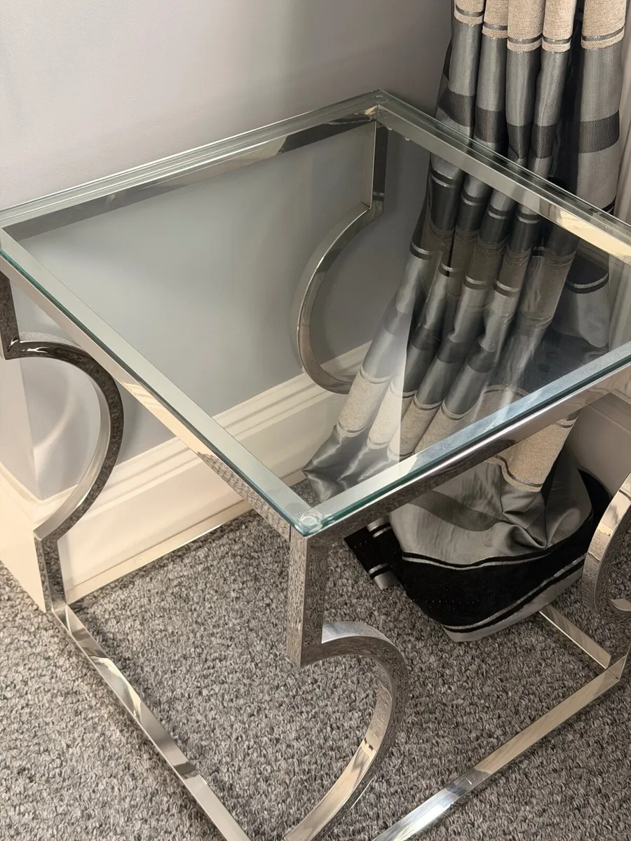Chrome glass top coffee table - Image 4