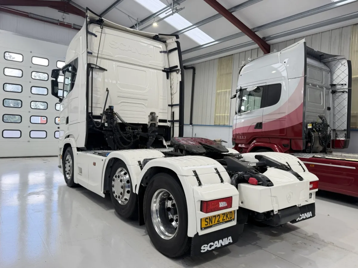 2022 (72) SCANIA S500 Highline 6X2 Midlift - Image 4