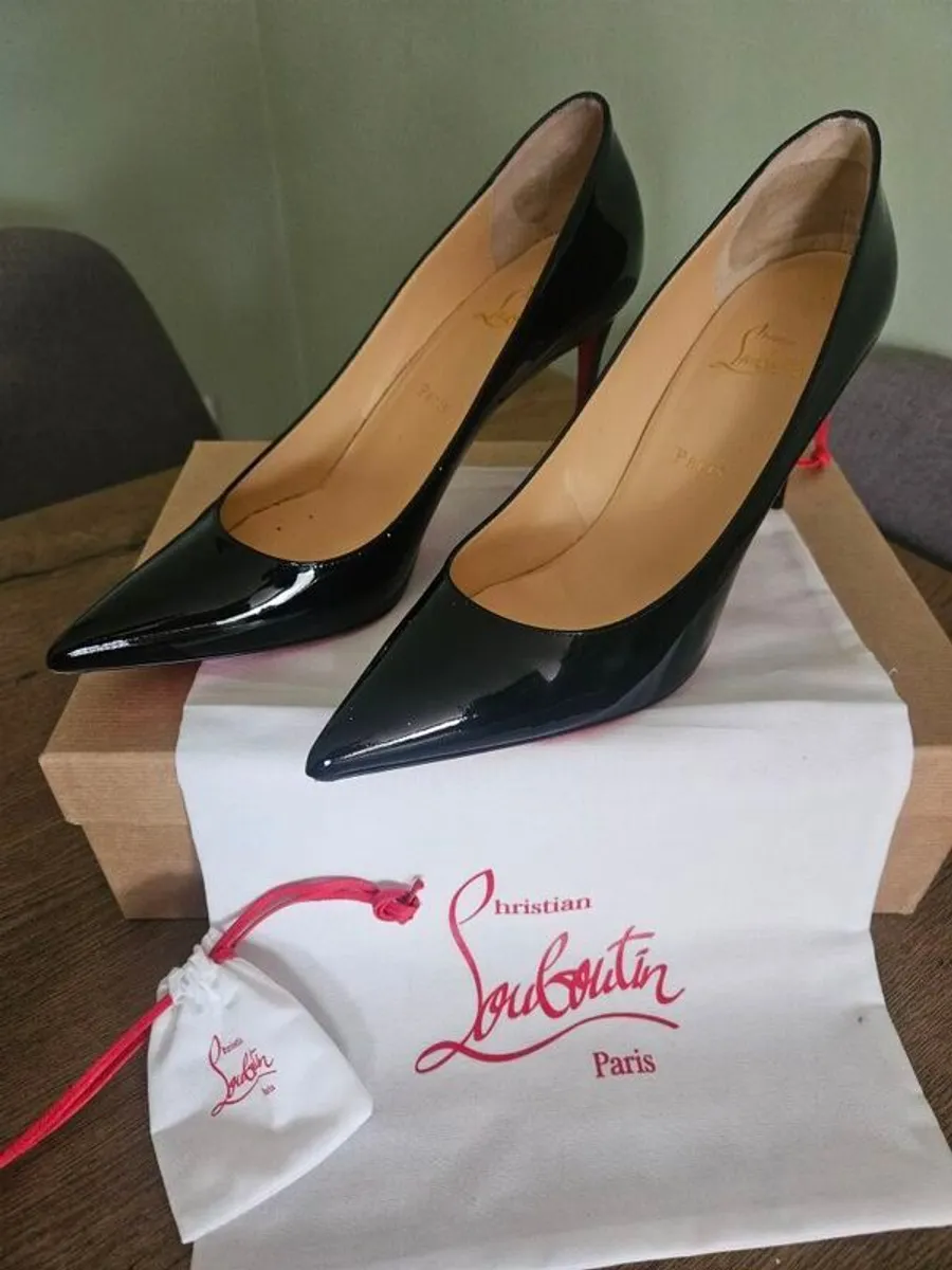 Christian Louboutin Kate 85 Pumps Black Patent - Image 1