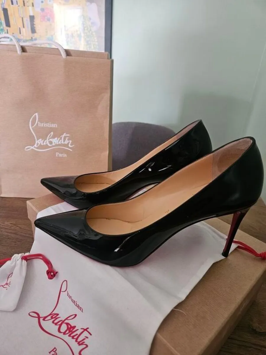 Christian Louboutin Kate 85 Pumps Black Patent - Image 2
