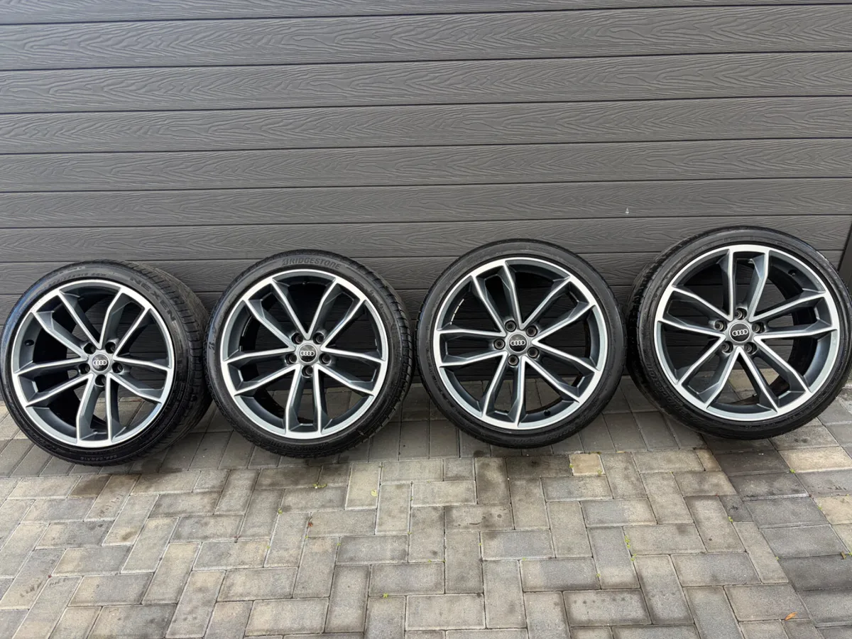 19” GENUINE AUDI A5 S-LINE ALLOY WHEELS & TYRES - Image 2