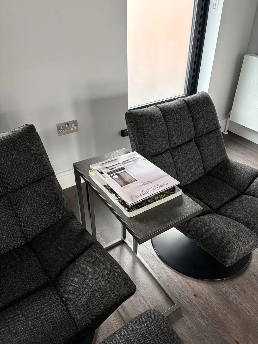 2 Side Tables - Image 2