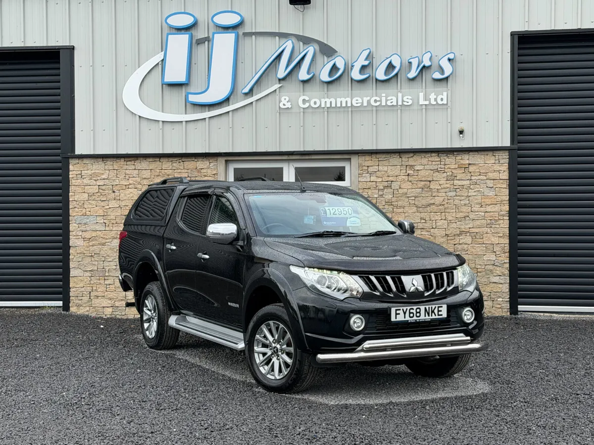 18 MITSUBISH L200 2.4 DI-D WARRIOR - Image 1