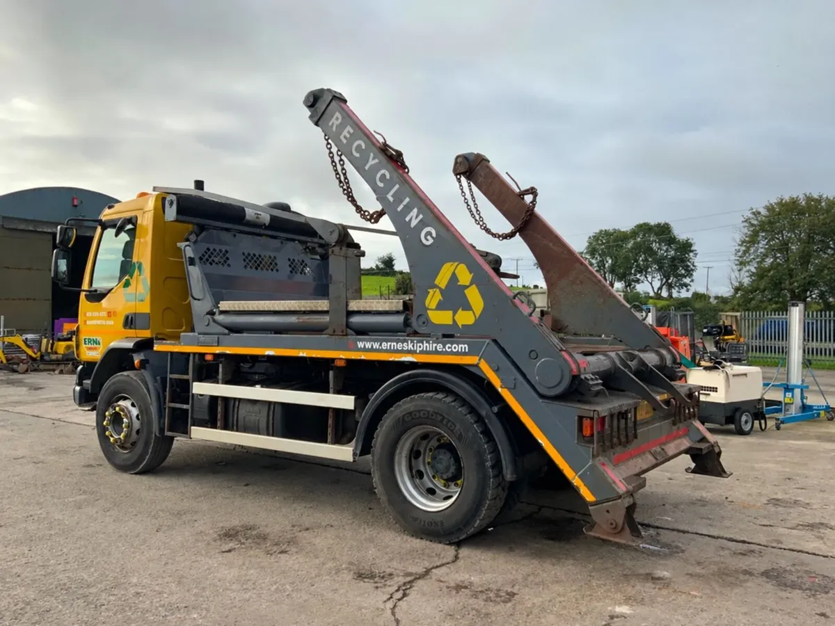 DAF Skip Truck - Image 1