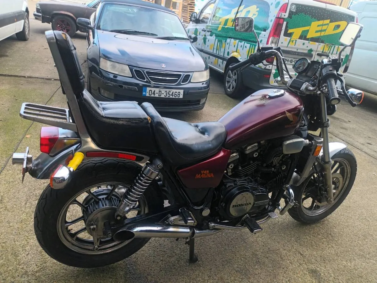 Honda Magna V45 READ DESCRIPTION!!!! Will Break!! - Image 3