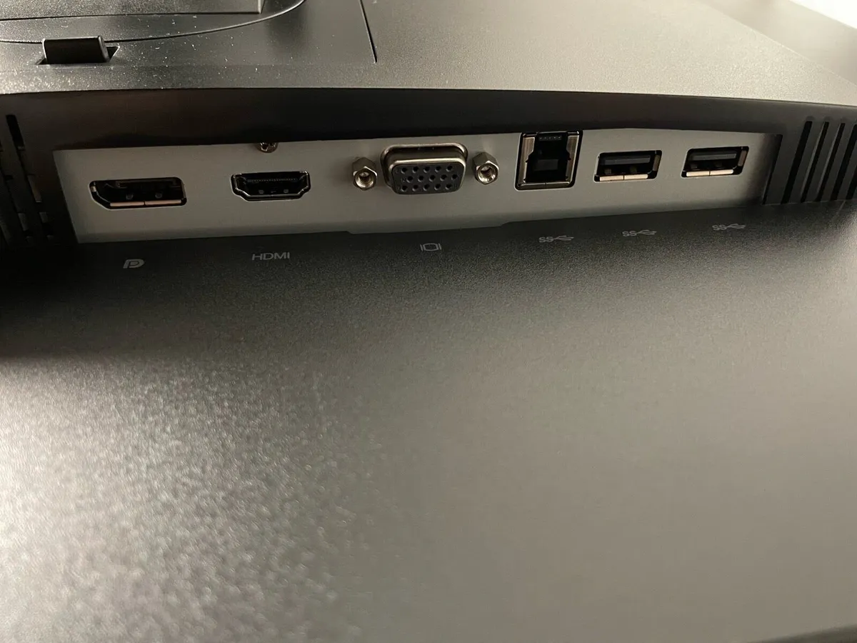 Monitor Lenovo ThinkVision 24” - Image 2