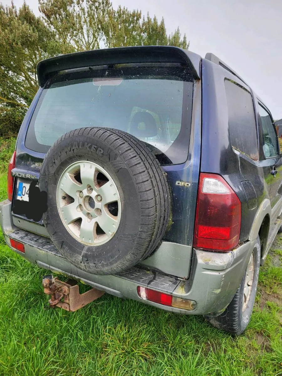04 Pajero 3.2 diesel - Image 2