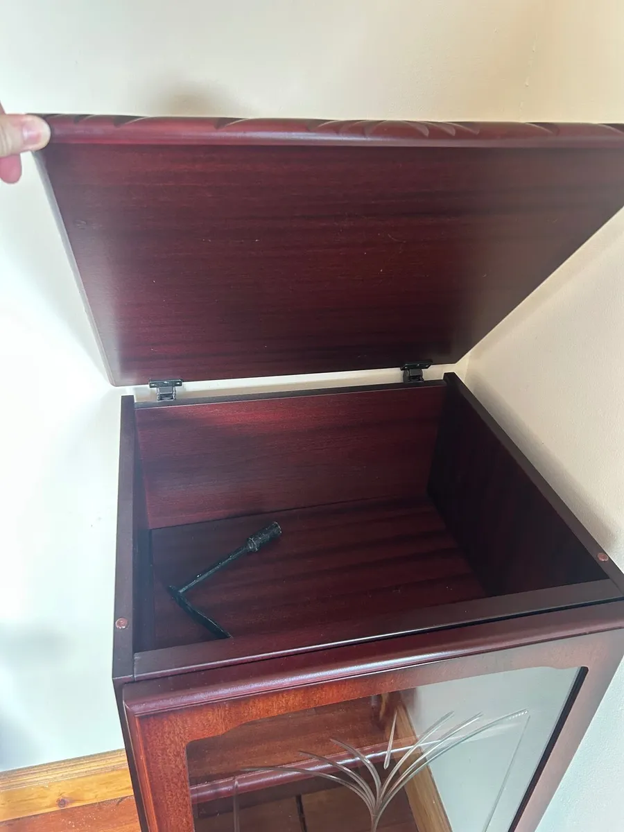 Music cabinet - Image 2