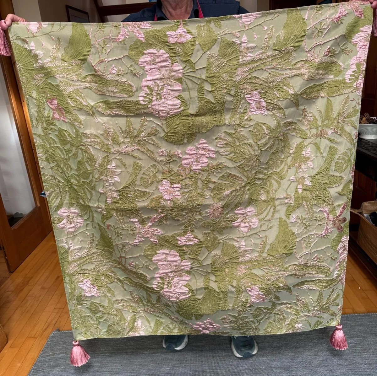 Tablecloths - Image 1