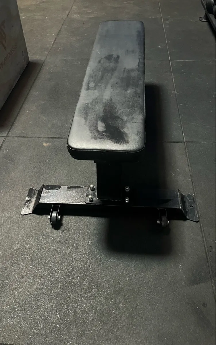 Commercial Flat Bench - Image 3