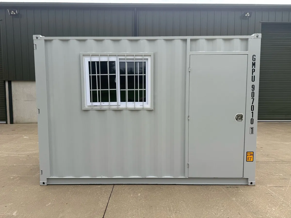 New 12ft storage container - Image 4