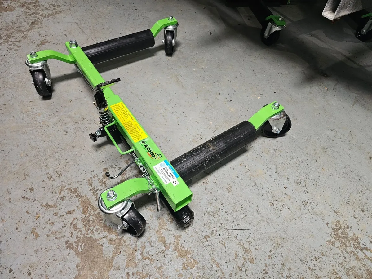 Hydraulic Vehicle Positioning Jacks (New) - Image 3