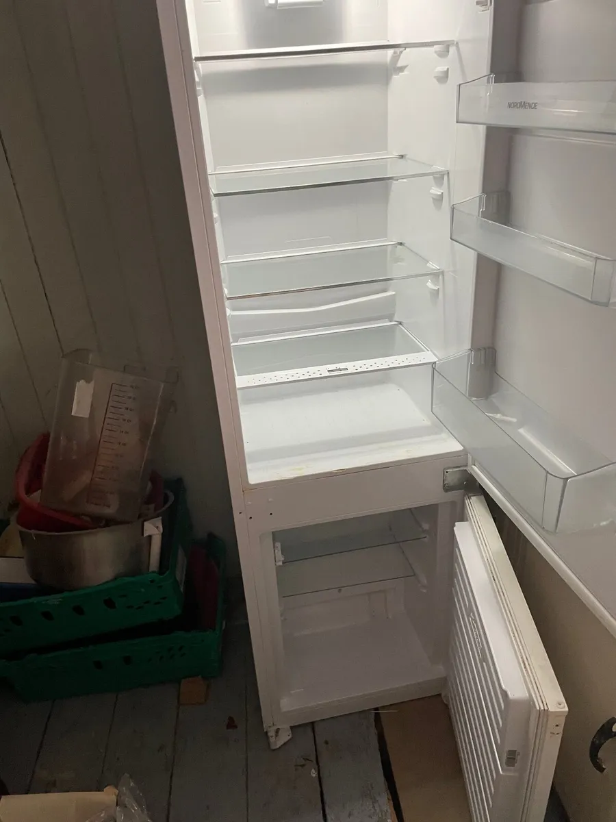 Fridge - Image 2