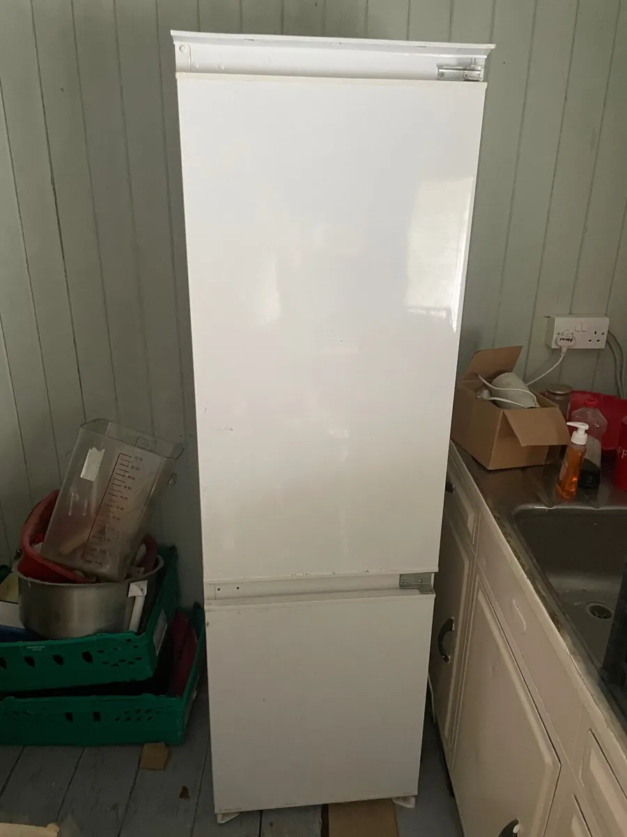 Fridge - Image 3