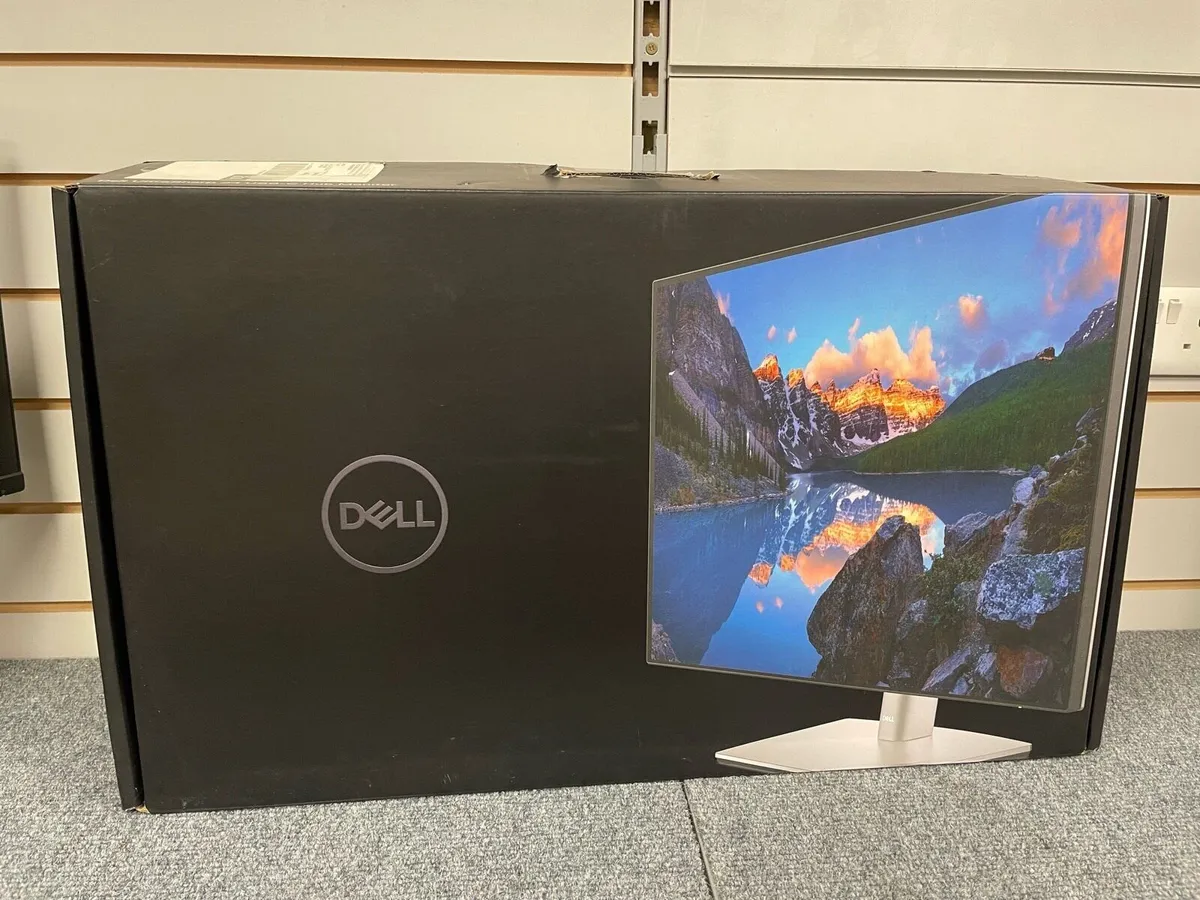 DELL U2421E USB-C Monitor - Image 1