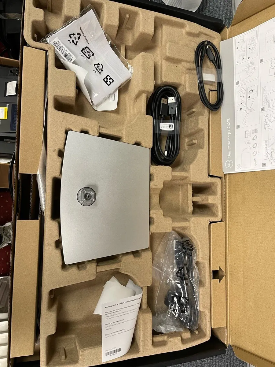 DELL U2421E USB-C Monitor - Image 3