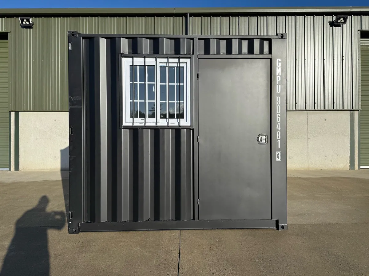 New 9ft storage container - Image 2