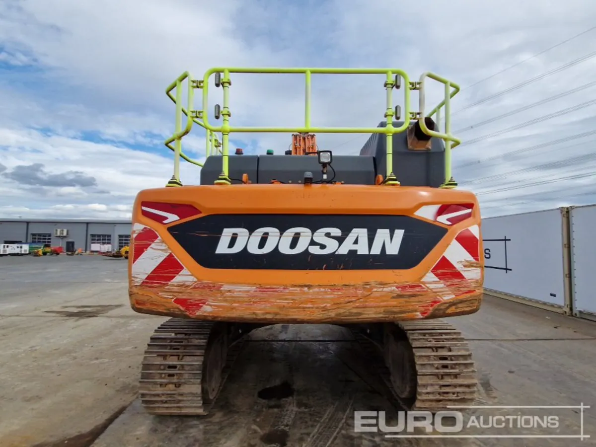 2021 Doosan DX380LC-7 - Image 3
