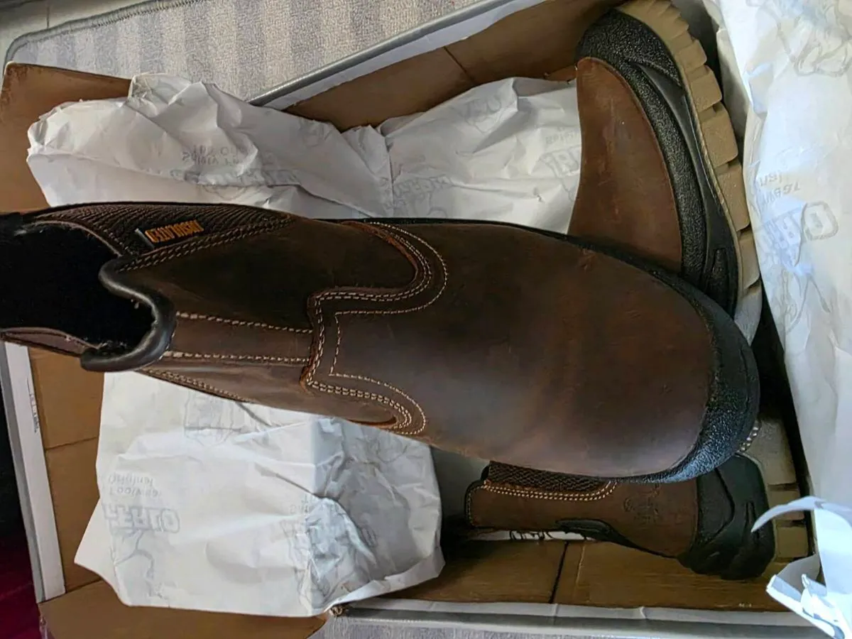 Men shoes - Image 4