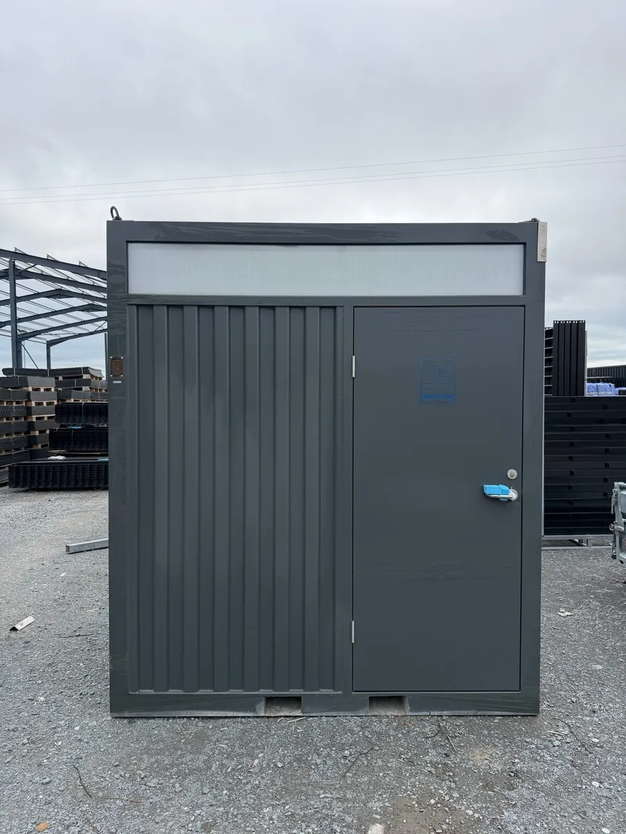 toilet/ shower block unit - Image 1