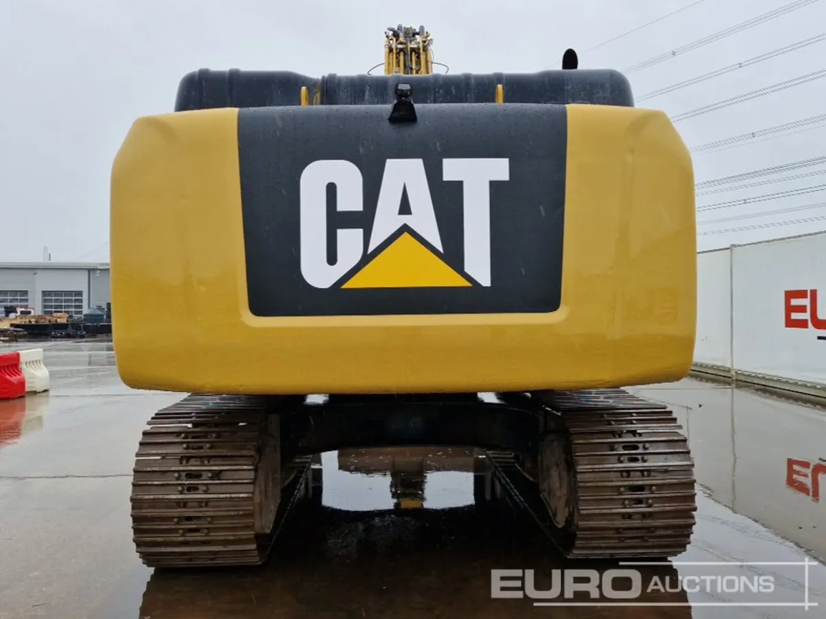 2018 CAT 336FL - Image 3