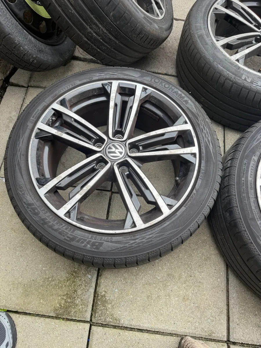 17” VW Alloys - Image 2