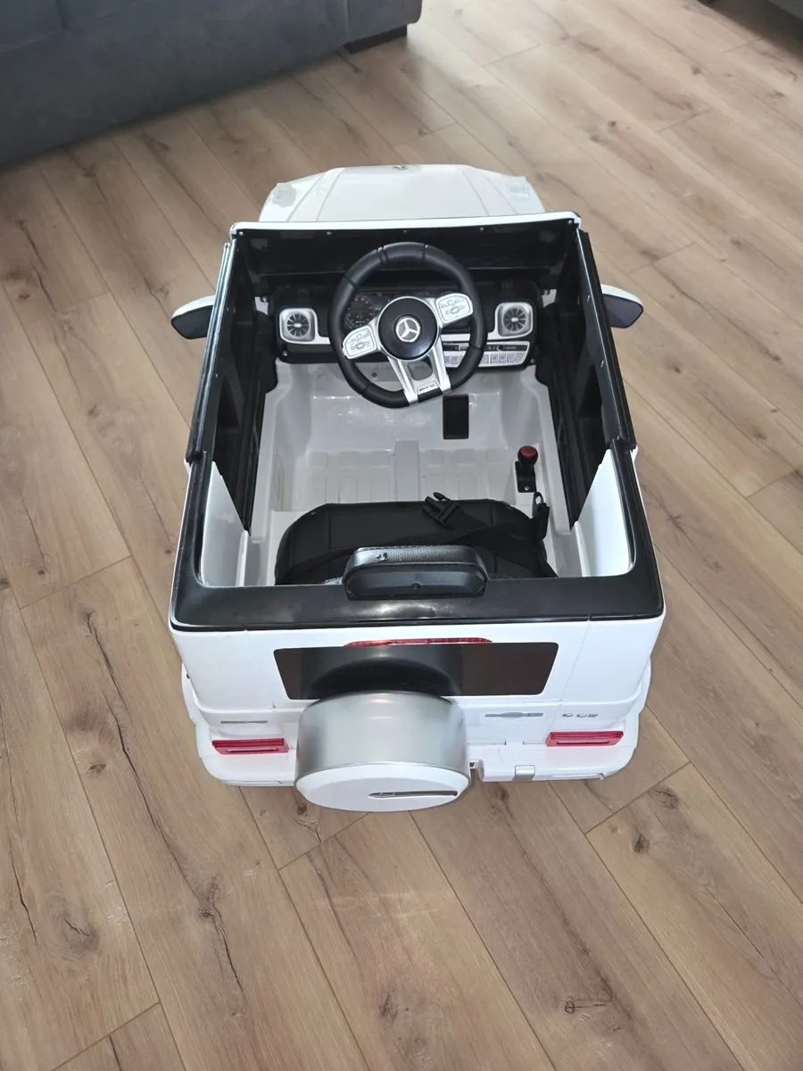 Toy Car - Image 1