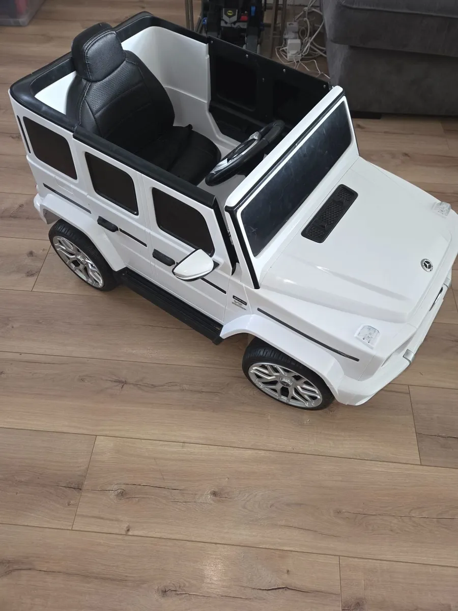 Toy Car - Image 4