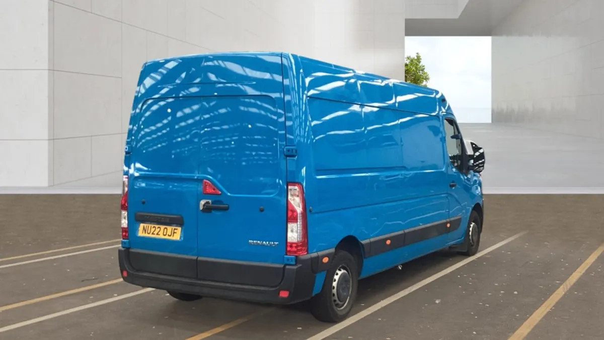 2022 RENAULT MASTER 2.3 150 BHP BUSSINESS LWB - Image 4