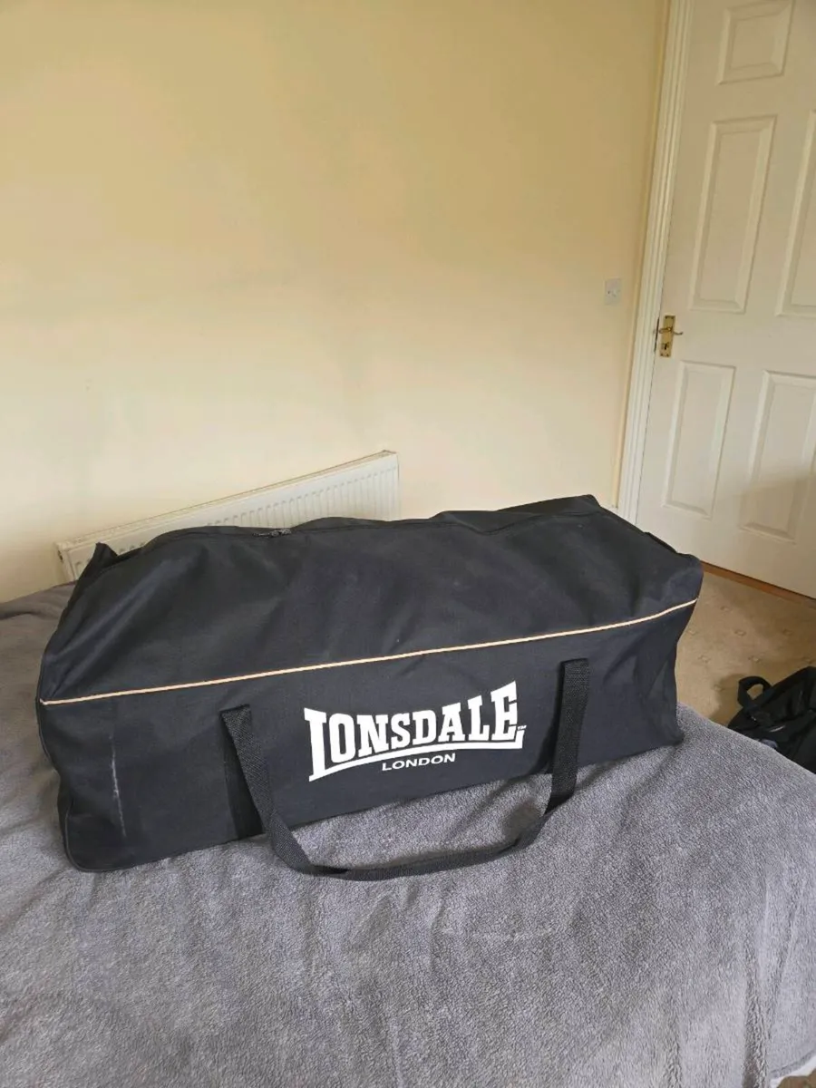 Lonsdale London Boxing Kit Bundle - Image 3