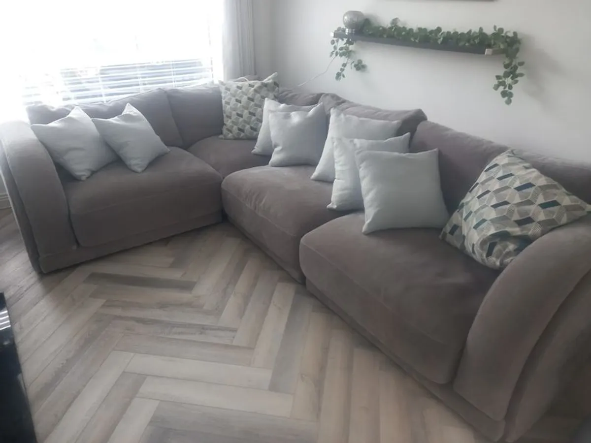 sofas - Image 2
