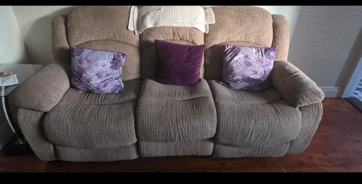 Sofa - Image 3