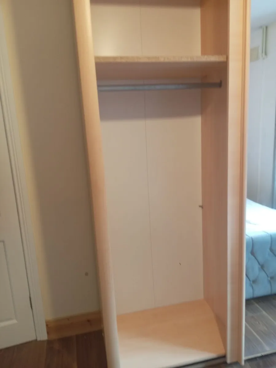 Wardrobe - Image 3