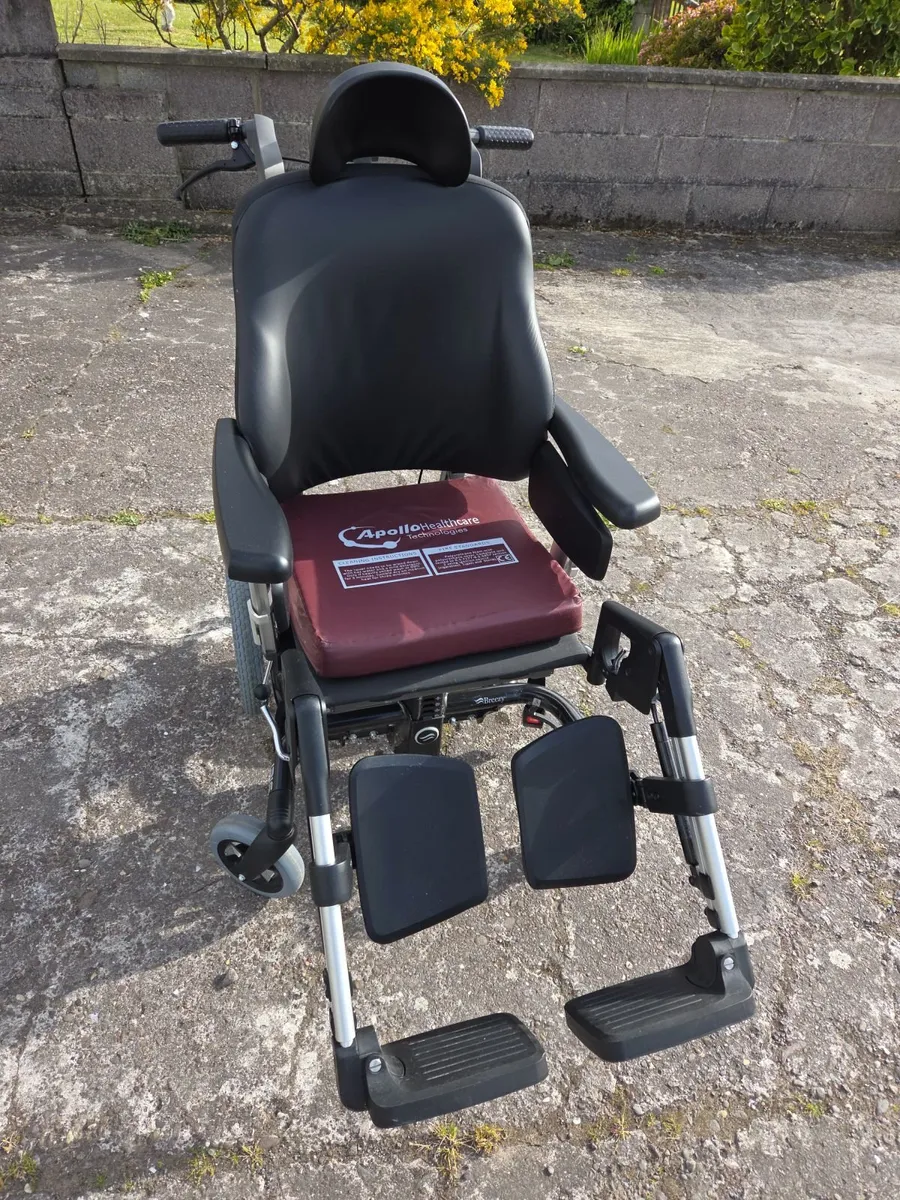 Wheelchair - Image 3