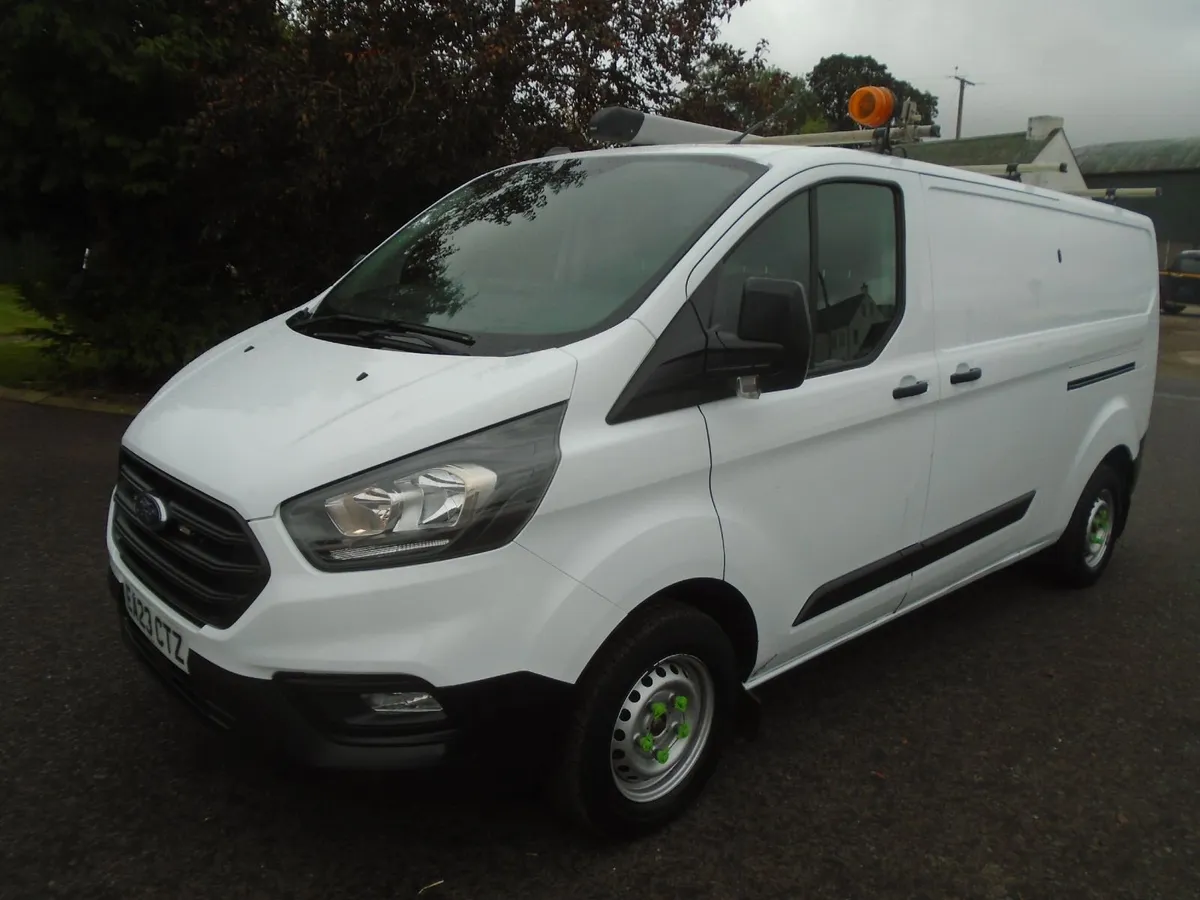 2023 Ford Transit Custom LWB. - Image 3