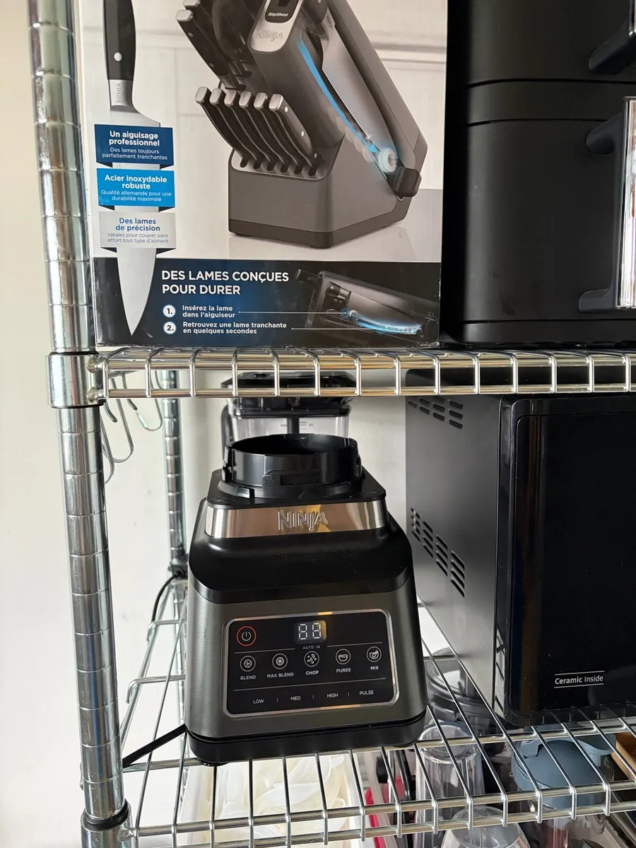 brand new kitchen applicants ninja and kitchen aid - Image 2