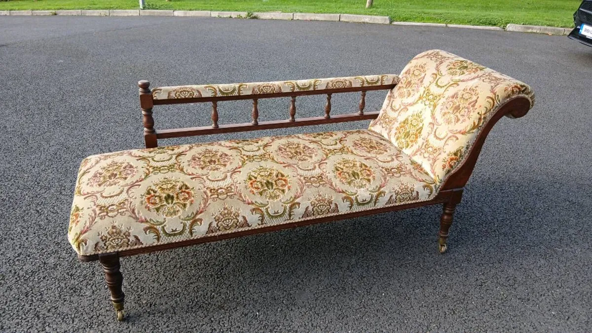 Chaise Longue - Image 4
