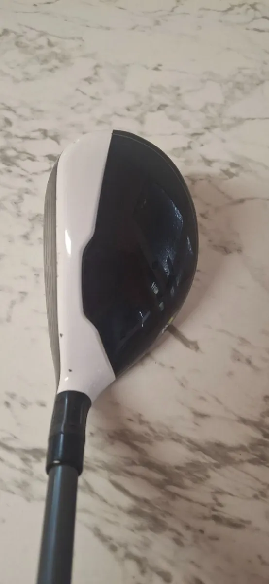 Taylormade 3 hybrid - Image 1