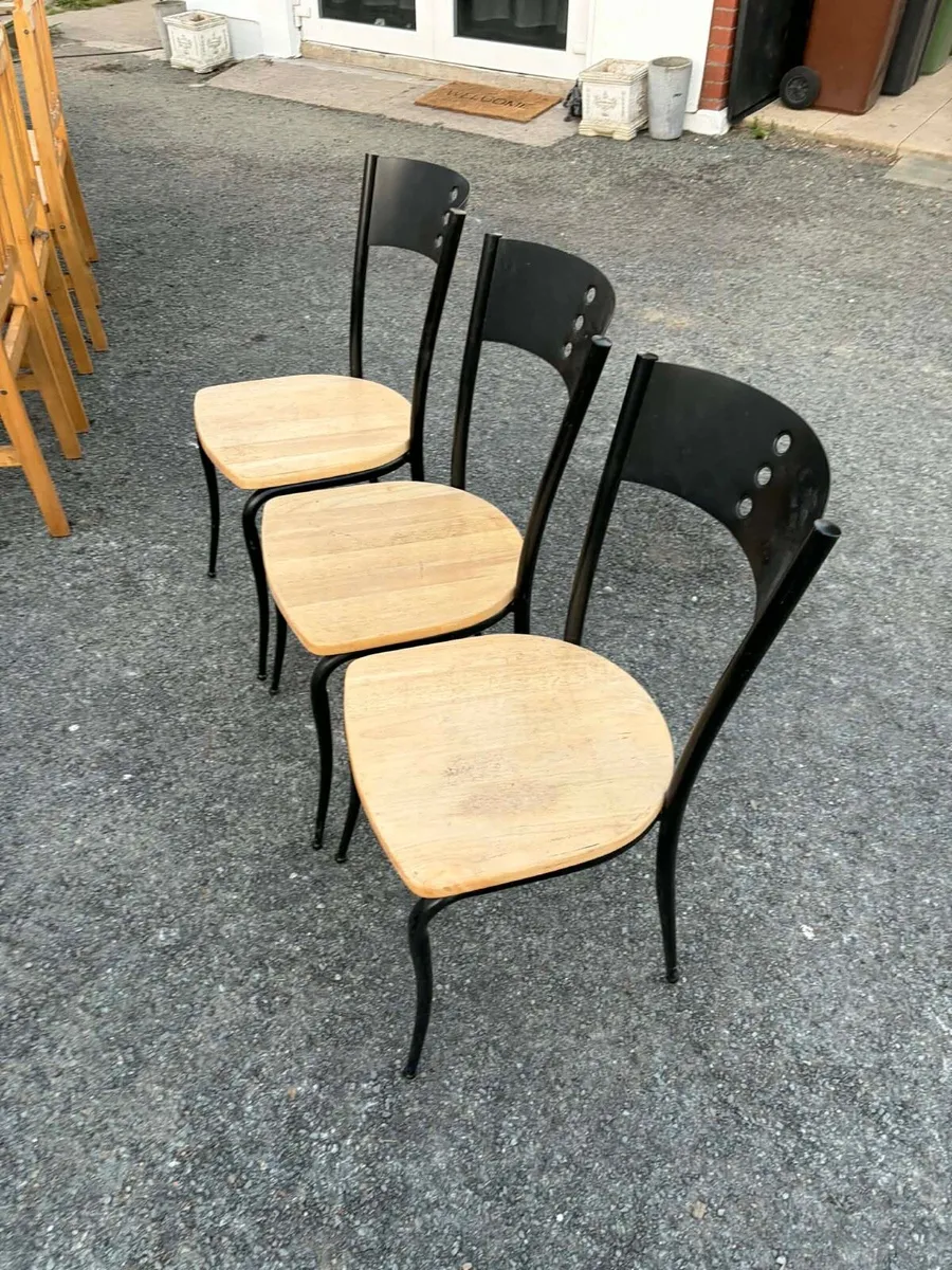 3 kitchen chairs €30 - Image 2